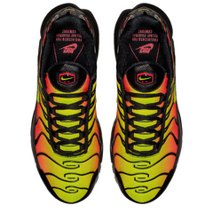 Nike Air Max Plus TN Negro Voltio Rojo Solar