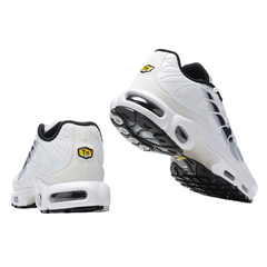 Nike Air Max Plus TN Spray Paint Sneakers