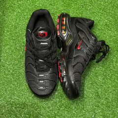 Tênis Nike Air Max Plus TN Bred Tamanho 39