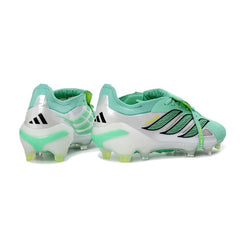 Chuteira Campo FG Adidas Predator 26 Elite Com Língua Verde-Clara e Branca