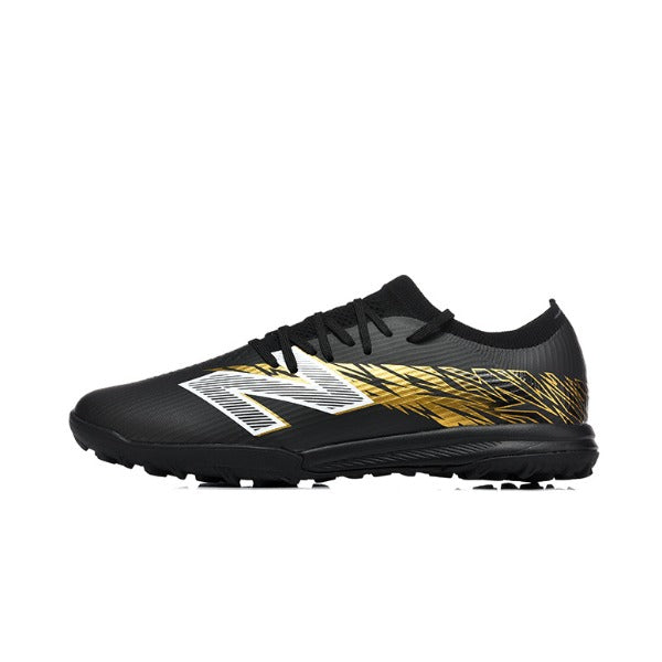 Chuteira Society TF New Balance Furon V8 Elite Preta e Dourada