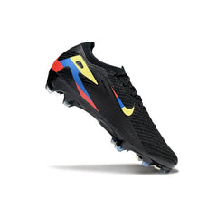 Chuteira Campo FG Nike Air Zoom Mercurial Vapor 16 Elite Preta, Amarela, Azul e Vermelha