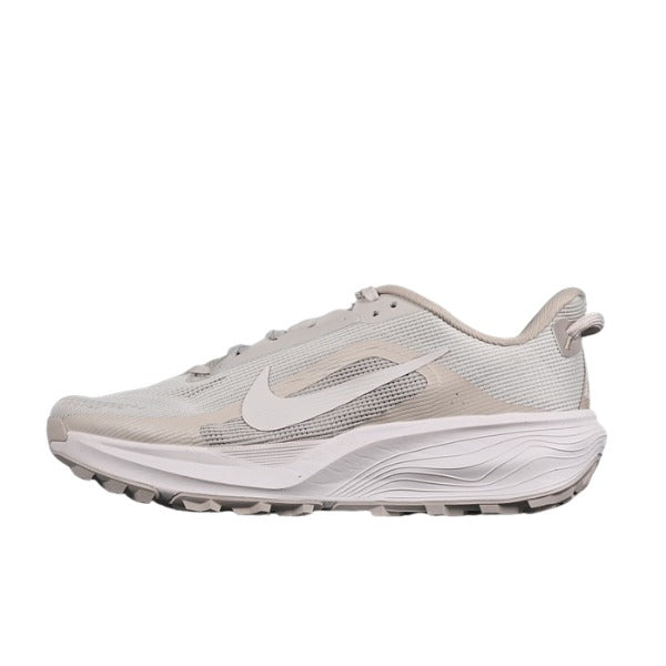Tênis de Corrida Nike Air Zoom Pegasus Trail Bege