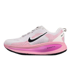Tênis de Corrida Nike Air Zoom Vomero 18 Branco e Rosa