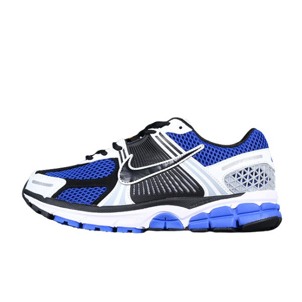 Tênis de Corrida Nike Air Zoom Vomero 5 Branco e Azul