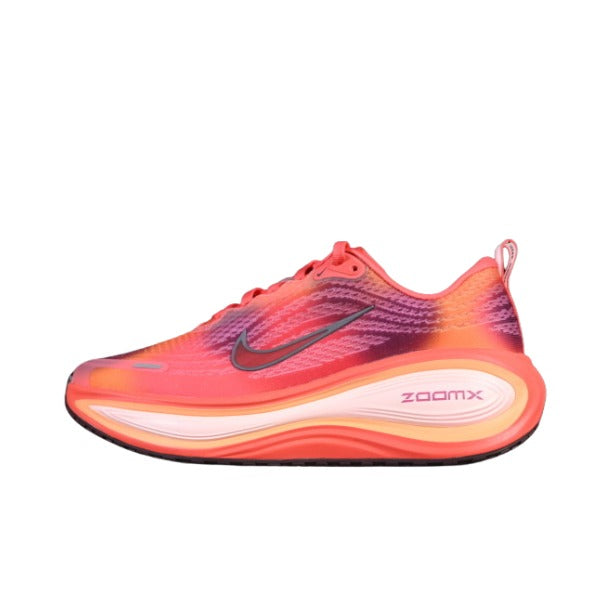 Tênis de Corrida Nike Air Zoom Vomero Plus Laranja e Rosa