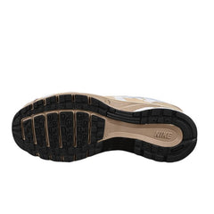 Tênis de Corrida Nike P-6000 Bege e Branco