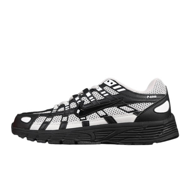 Tênis de Corrida Nike P-6000 Preto e Branco
