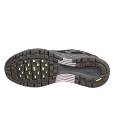 Tênis de Corrida Nike P-6000 Marrom