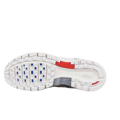 Tênis de Corrida Nike P-6000 Sliver e Azul