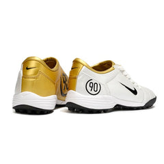 Chuteira Society TF Nike Total 90 III Branca e Dourada