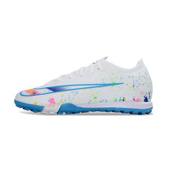 Chuteira Society TF Nike Zoom Mercurial Vapor 16 Elite Branca e Azul-Clara