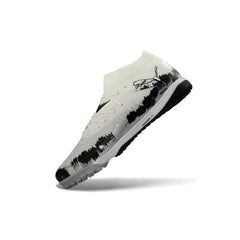 Chuteira Society TF Puma Future 8 Branca e Preta