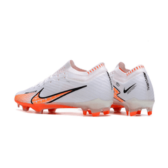 Chuteira Campo Nike Zoom Mercurial Vapor 15 Elite FG Branca e Laranja - VN Esportes